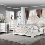 VINTAGE CLASSIC GLAM PEARL WHITE FINISH BEDROOM COLLECTION