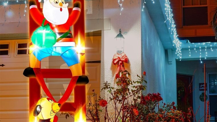 Christmas Inflatable Santa Claus & Dog,Outdoor Indoor Blowup Decor with Built-in with LED Lights